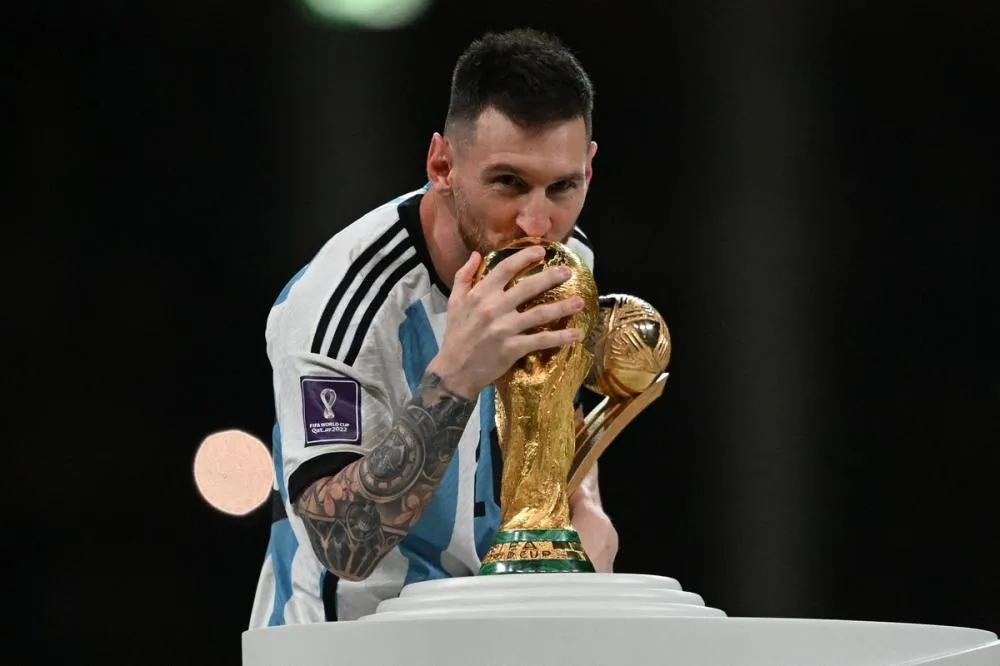 Messi encerra ciclo pela Argentina como campeão do mundo